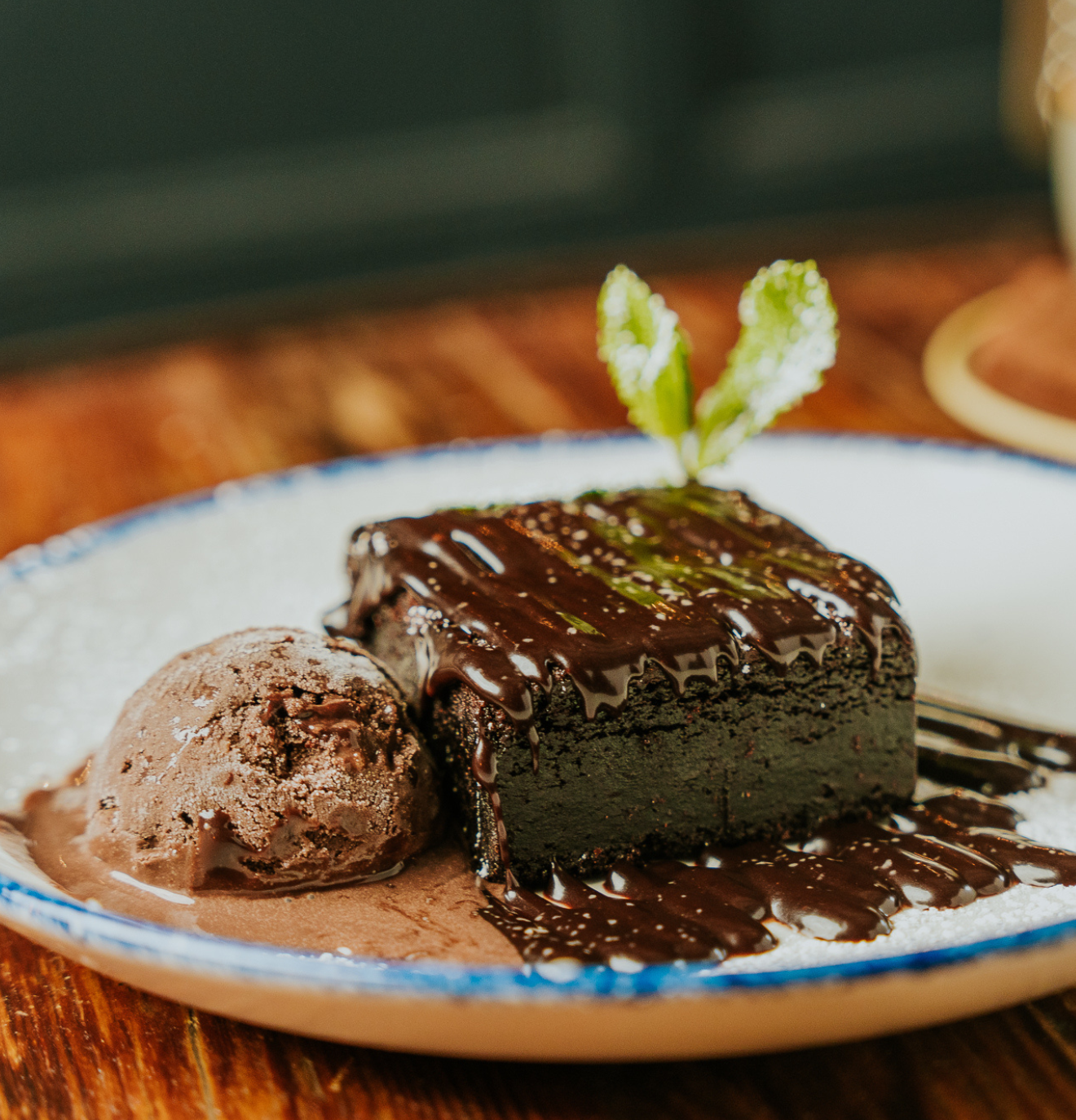 Dinner & Dining at The Wighton in Torquay